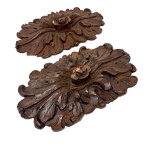Load image into Gallery viewer, 17th Century Handcarved Flowers
